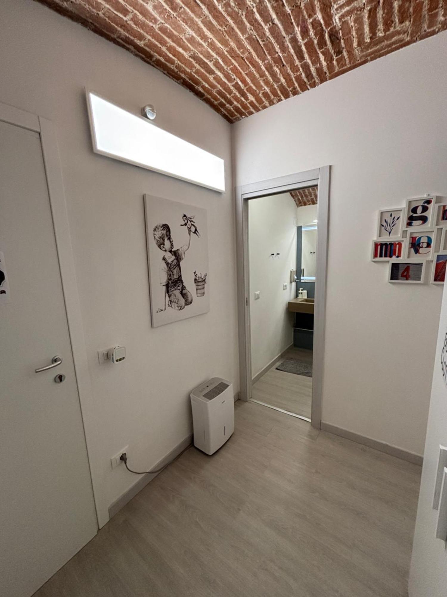 La Vecchia Milano-Les Nubles Vannucci - Il Ballatoio E Il Cortile Экстерьер фото