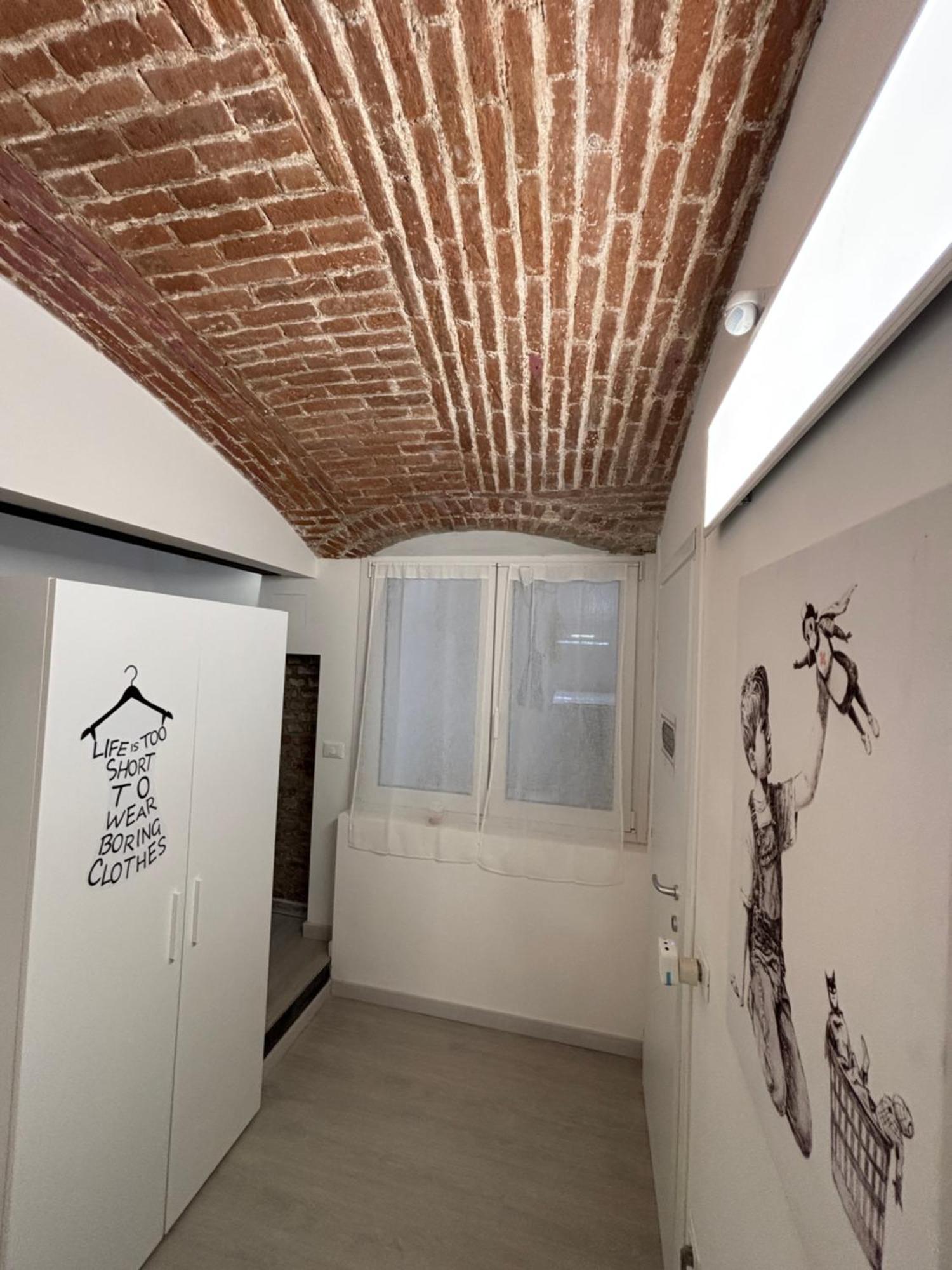La Vecchia Milano-Les Nubles Vannucci - Il Ballatoio E Il Cortile Экстерьер фото